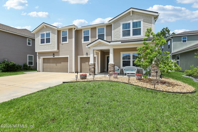 212 Winterberry Ct, St Johns, FL 32259