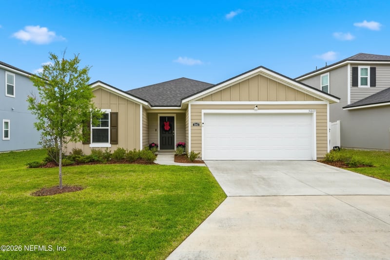 5043 Big Pine Dr, Jacksonville, FL 32218