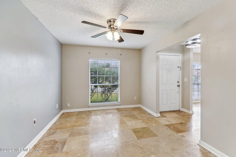 14018 Fish Eagle Dr, Jacksonville, FL 32226