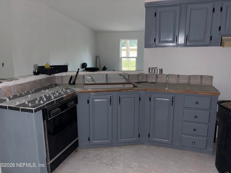 112 Driftwood Ln, Georgetown, FL 32139
