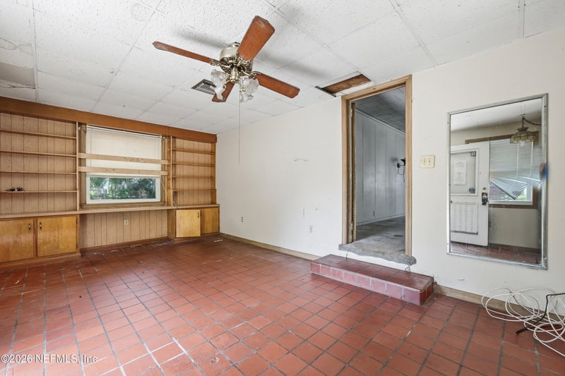 1860 Lake Shore Blvd, Jacksonville, FL 32210