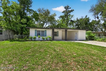5446 Allamanda Dr, Jacksonville, FL 32210