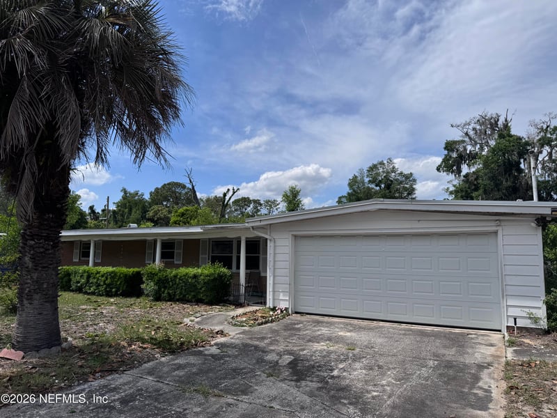 5527 Maxine Dr, Jacksonville, FL 32277