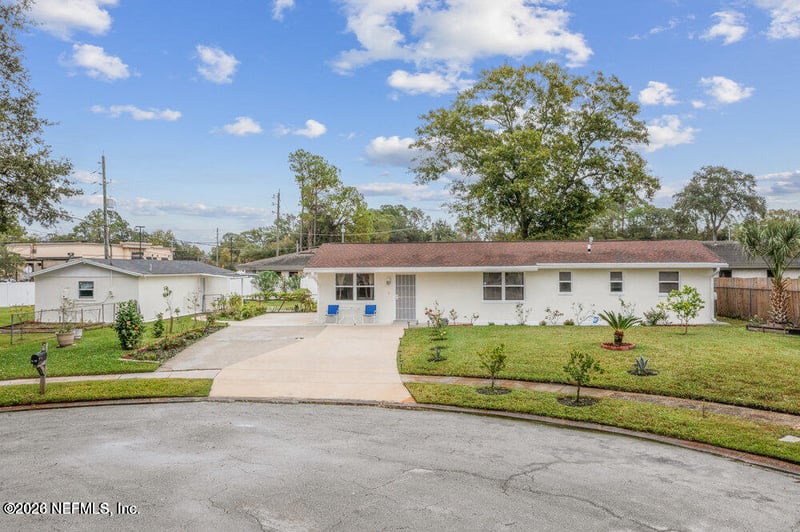 5741 Fargo Ct, Jacksonville, FL 32207