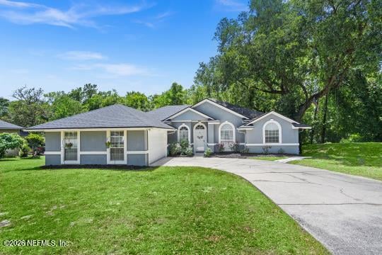 530 Remington Forest Dr, St Johns, FL 32259