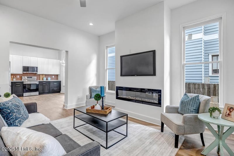1827 Market St, Jacksonville, FL 32206