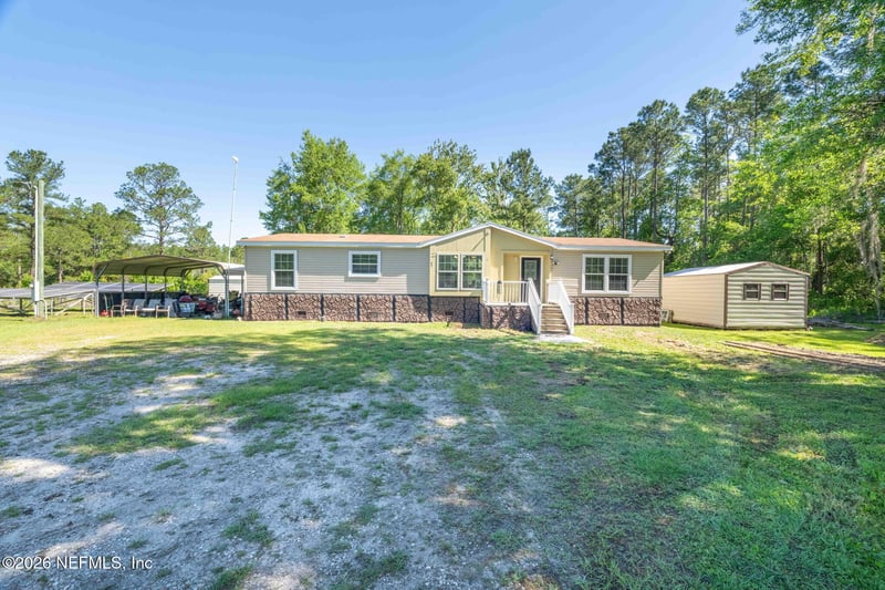 138 Pine Cone Trl, Palatka, FL 32177