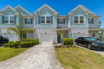 242 Boracay Cir, St Johns, FL 32259