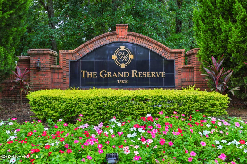 13810 Sutton Park Dr #932, Jacksonville, FL 32224