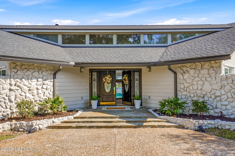 7911 Hunters Grove Rd, Jacksonville, FL 32256