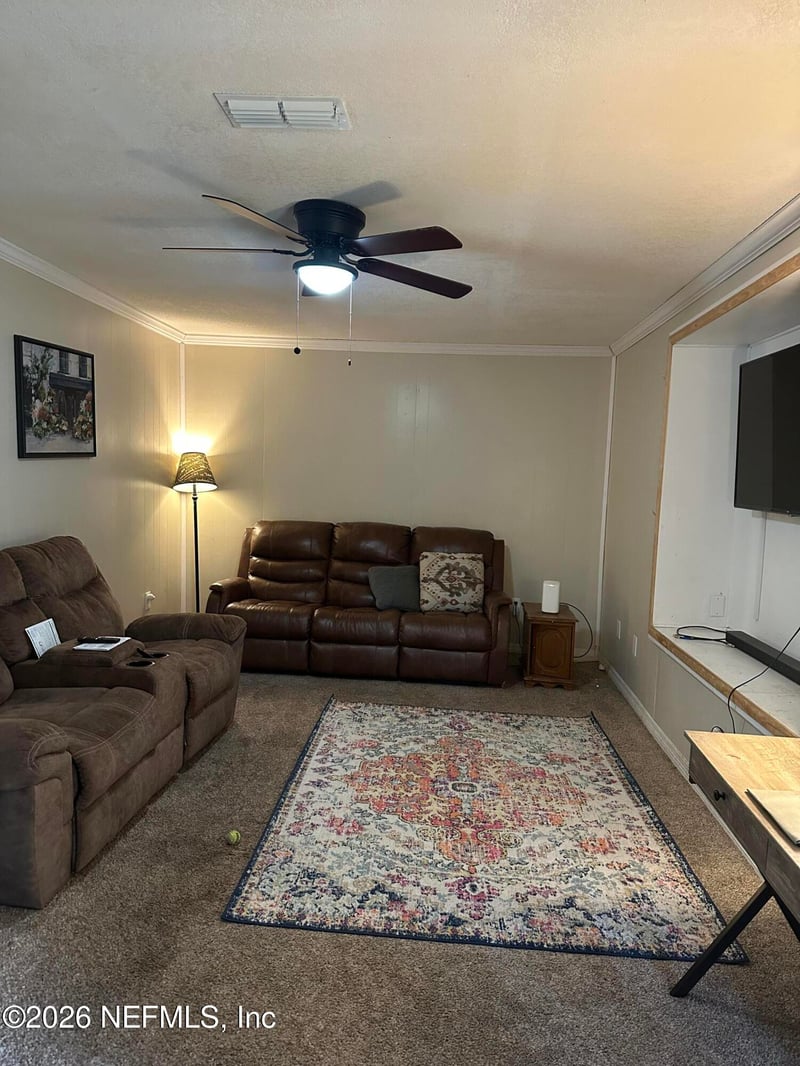 146 Kelley Smith School Rd, Palatka, FL 32177