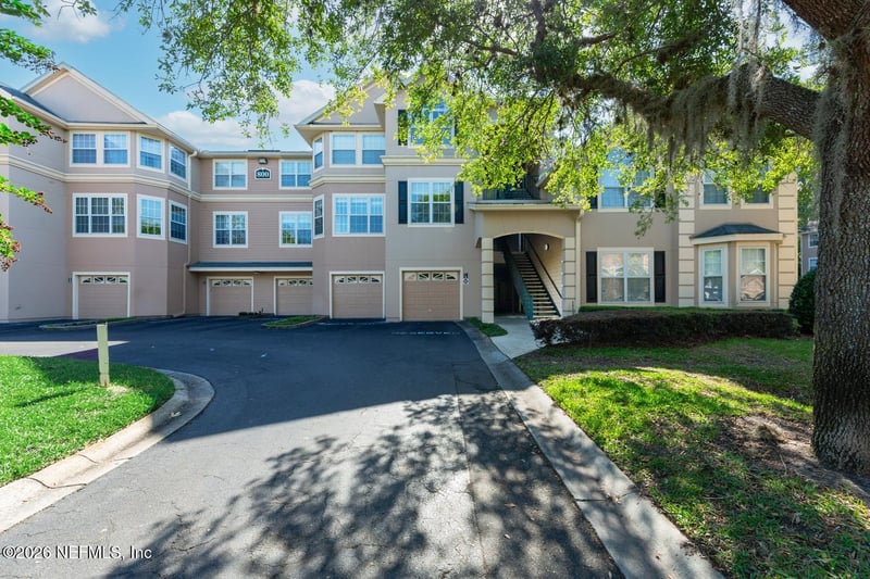 13810 Sutton Park Dr #833, Jacksonville, FL 32224
