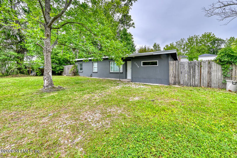 1339 Ellis Rd, Jacksonville, FL 32205