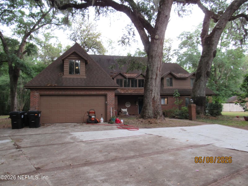 237 Adams Ln, Fleming Island, FL 32003