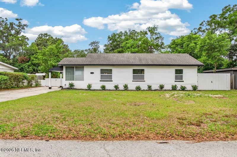 536 Sapelo Rd, Jacksonville, FL 32216