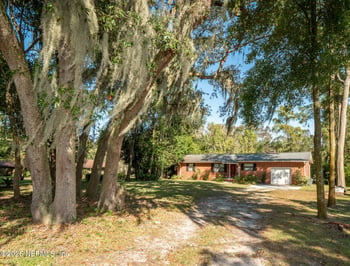 5911 Hyde Park Cir, Jacksonville, FL 32210