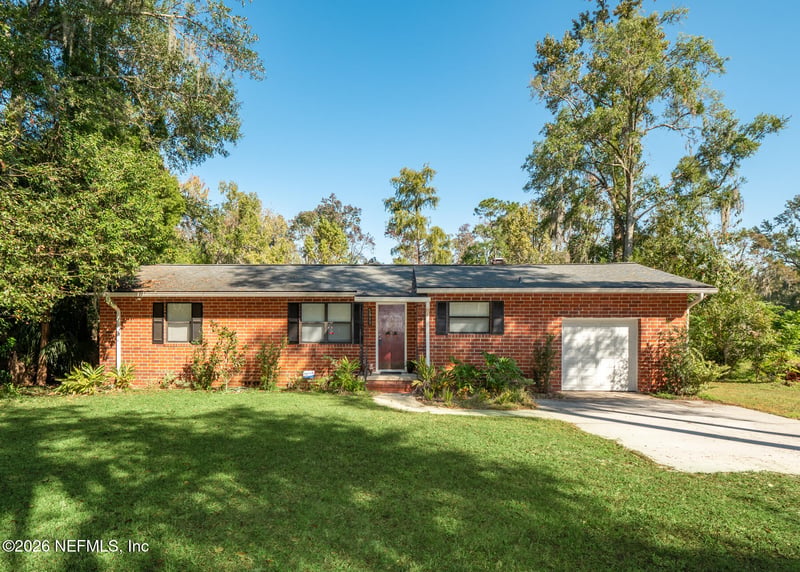 5911 Hyde Park Cir, Jacksonville, FL 32210