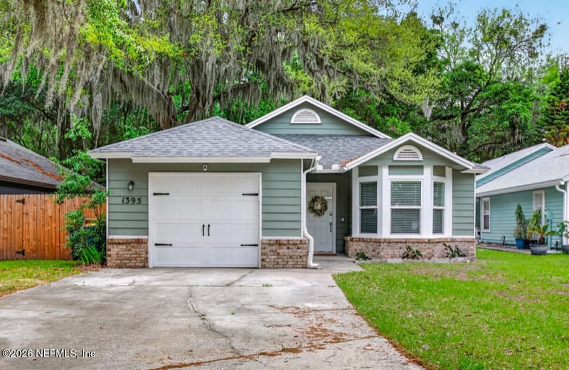 1395 Munson Cove Dr, Jacksonville, FL 32233