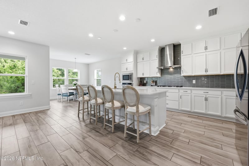 275 Ranch Land Cir, St Johns, FL 32259