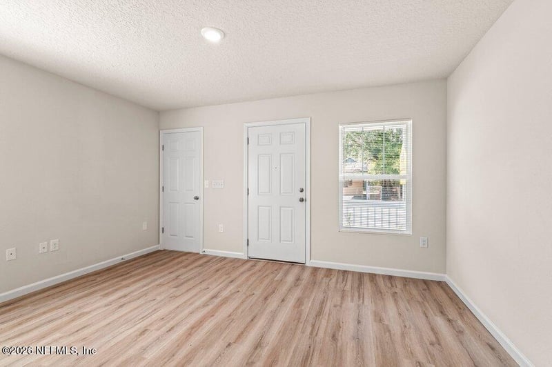 1361 Milnor St, Jacksonville, FL 32206