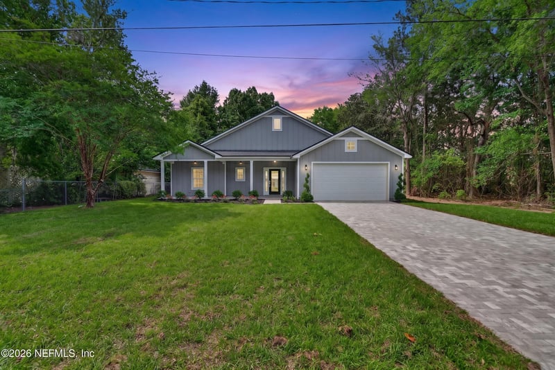464 Shuey Ave, Macclenny, FL 32063