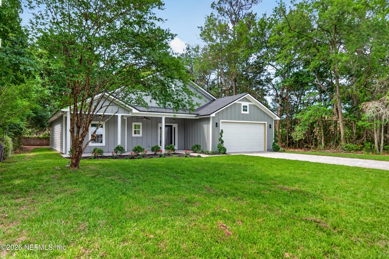 464 Shuey Ave, Macclenny, FL 32063