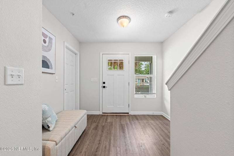 124 10th St, Jacksonville Beach, FL 32250