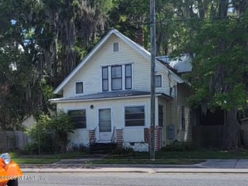 216 Summit St, Crescent City, FL 32112
