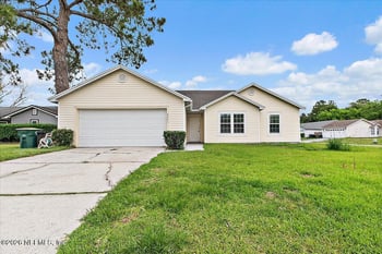 8461 Ivey Rd, Jacksonville, FL 32216