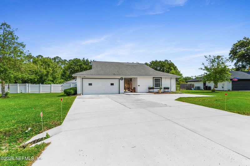 615 Hickory Dr, Fleming Island, FL 32003