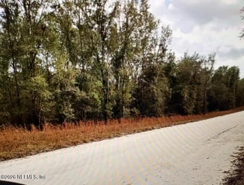 41st , Trenton, FL 32693