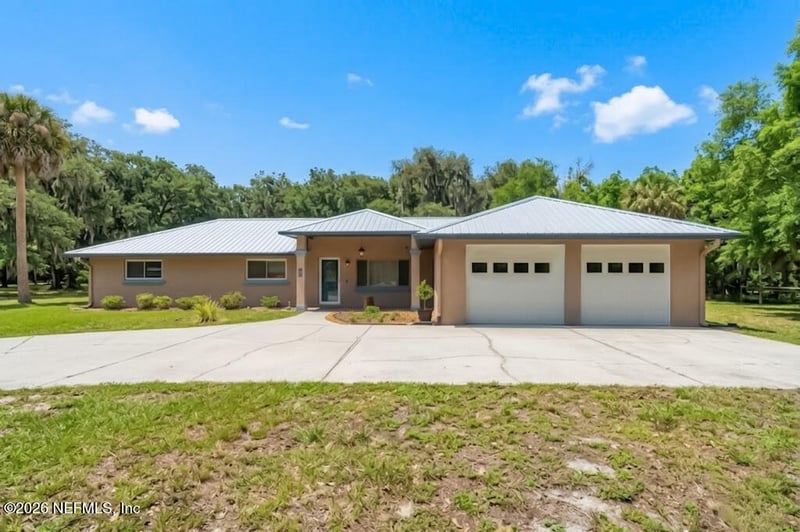 101 Riverview Dr, East Palatka, FL 32131