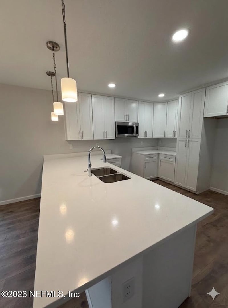 8635 Crystalline Ln, Jacksonville, FL 32221