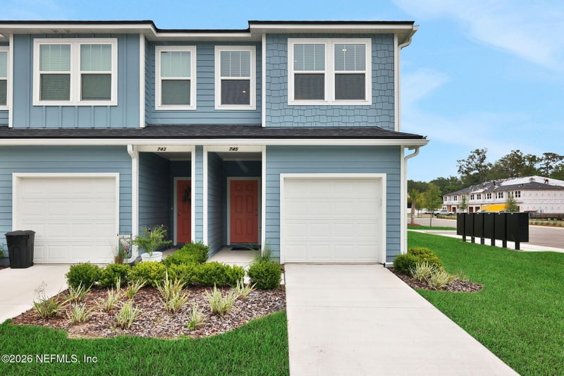745 Sailor Grove Ln, Jacksonville, FL 32221