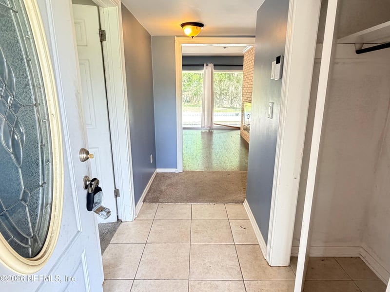 1806 Memory Ln, Jacksonville, FL 32210