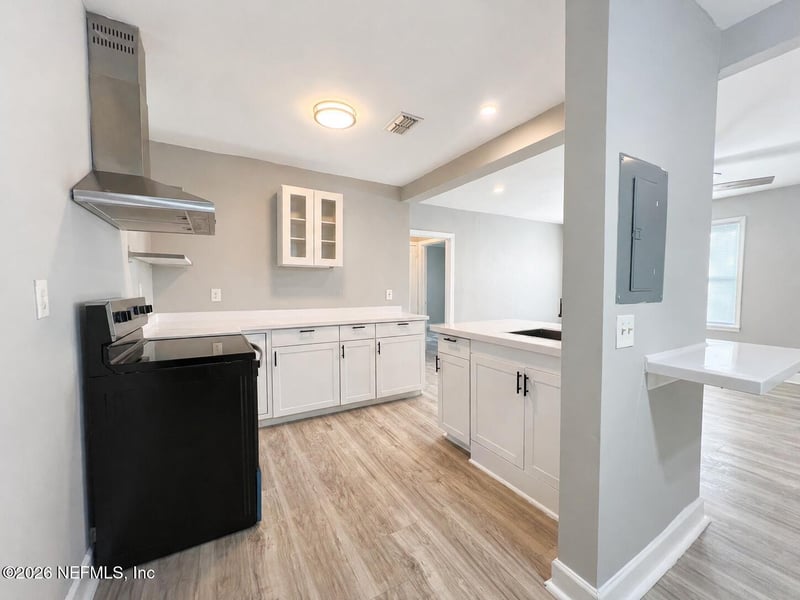 943 Saranac St, Jacksonville, FL 32254