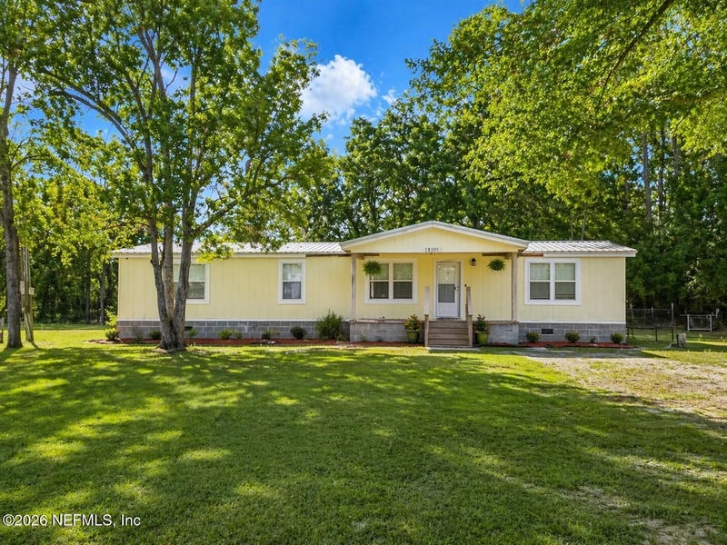 85205 Wesley Rd, Yulee, FL 32097