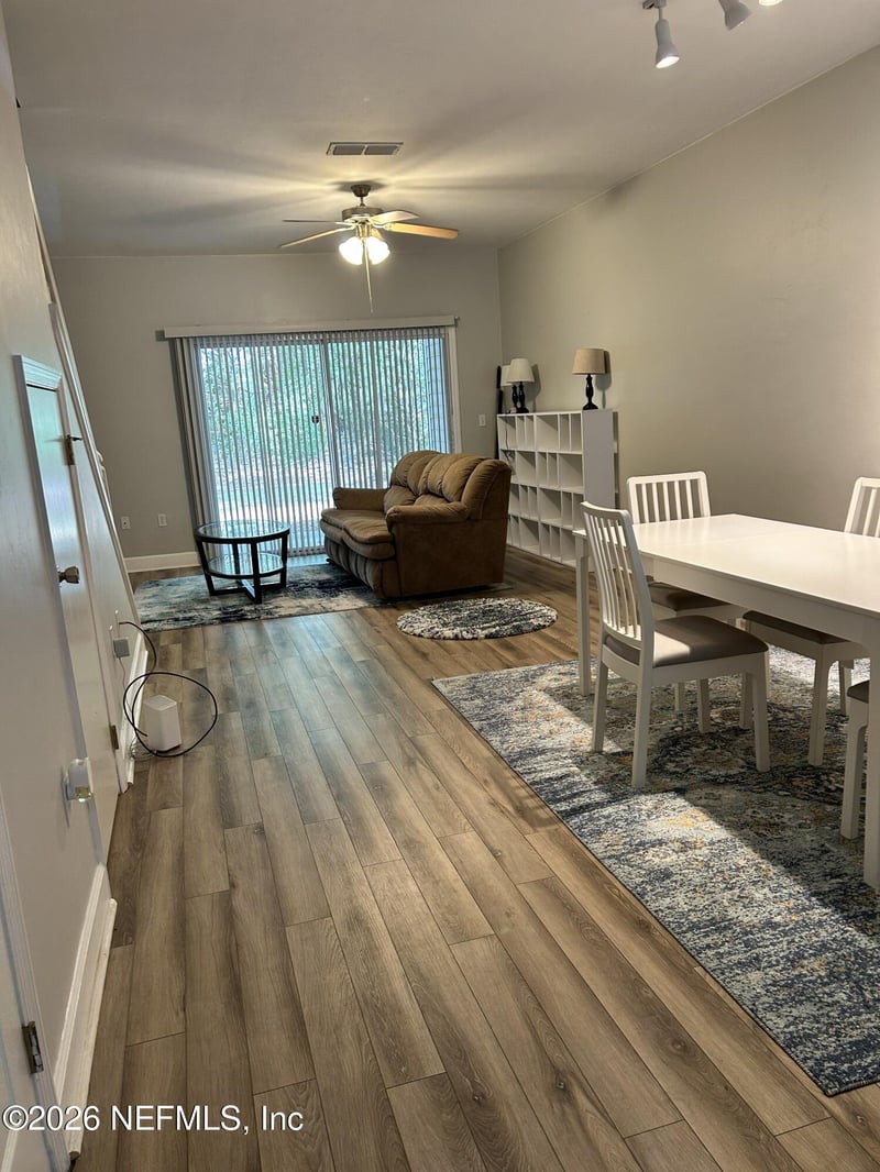 867 21st Ave, Gainesville, FL 32609