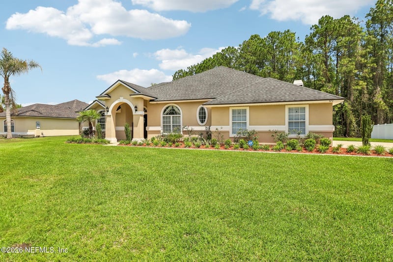573 Wellhouse Dr, Jacksonville, FL 32220