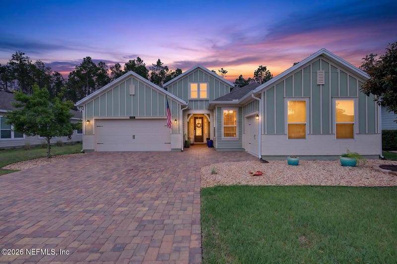 612 Glorieta Dr, St Augustine, FL 32095
