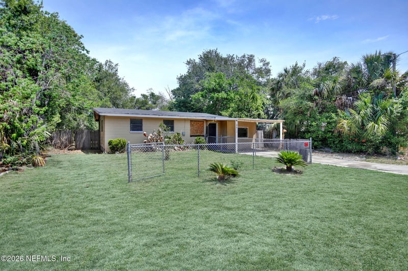 125 Woodside Dr, Orange Park, FL 32073
