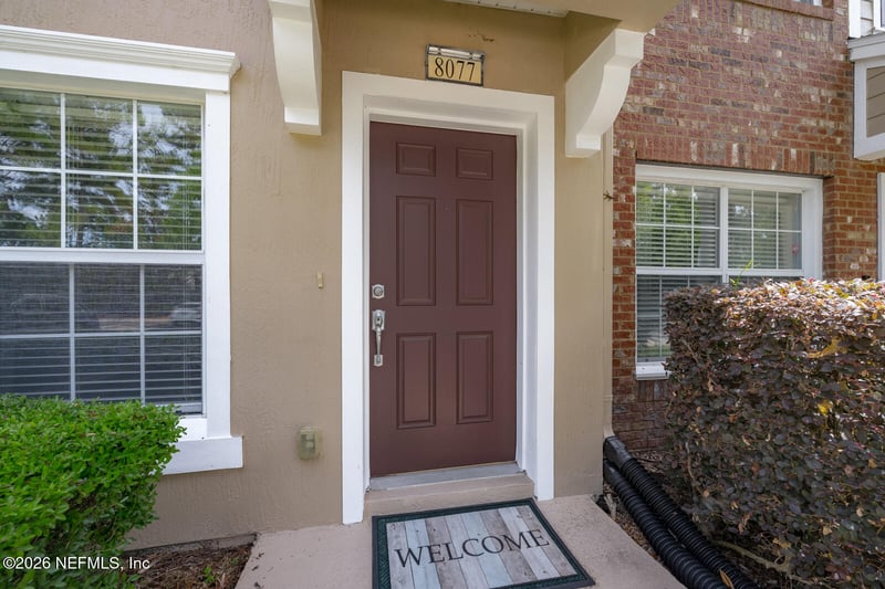 8077 Summerside Cir, Jacksonville, FL 32256