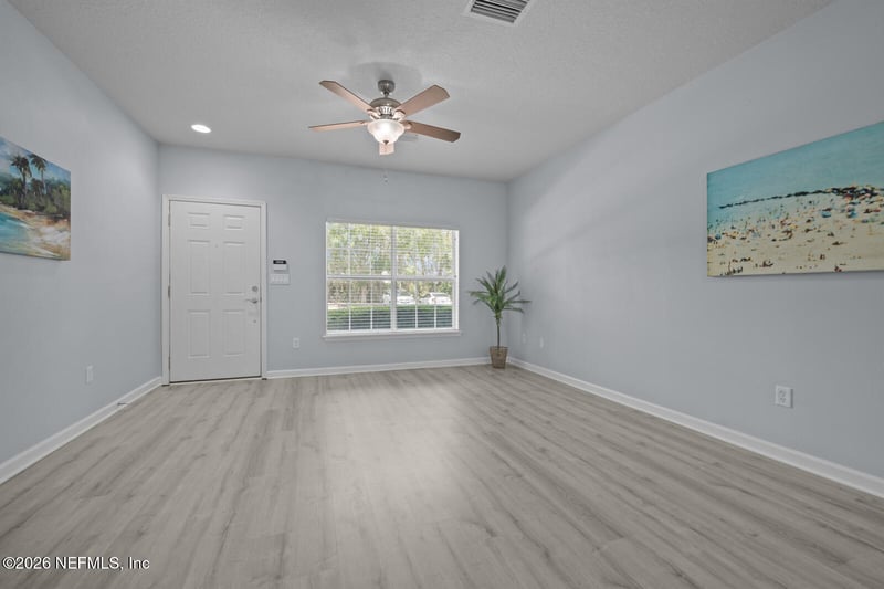 8077 Summerside Cir, Jacksonville, FL 32256