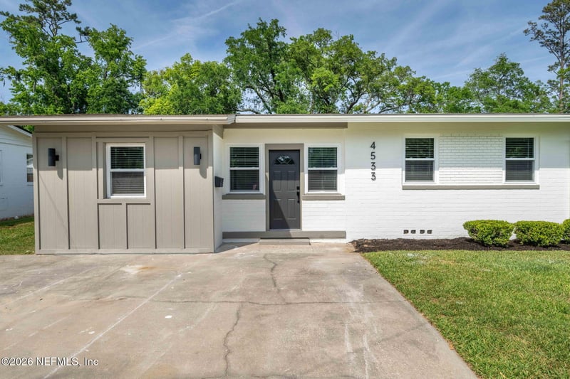 4533 Water Oak Ln, Jacksonville, FL 32210