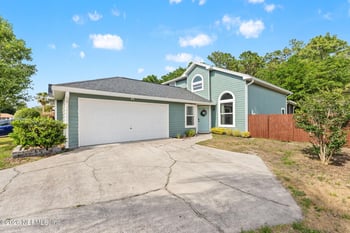 3423 Caroline Ridge Ln, Jacksonville, FL 32225