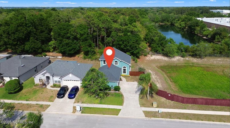 3423 Caroline Ridge Ln, Jacksonville, FL 32225