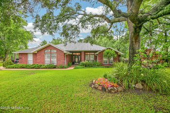 4237 Raintree Dr, Macclenny, FL 32063