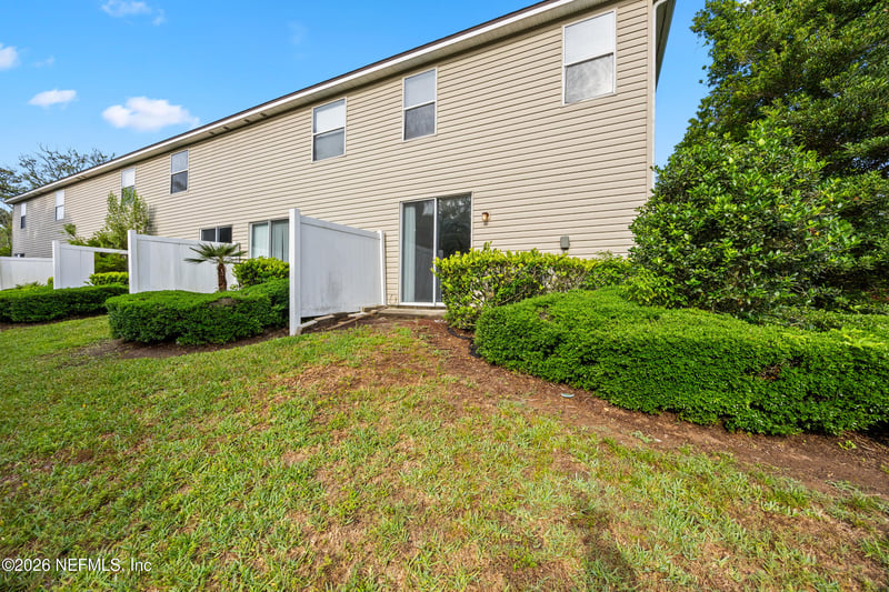 2551 Summit View Dr, Jacksonville, FL 32210
