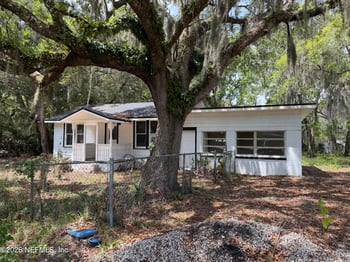 2891 Del Rio Dr, St Augustine, FL 32084