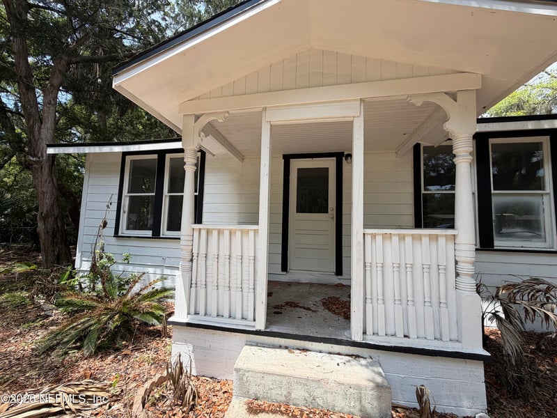 2891 Del Rio Dr, St Augustine, FL 32084